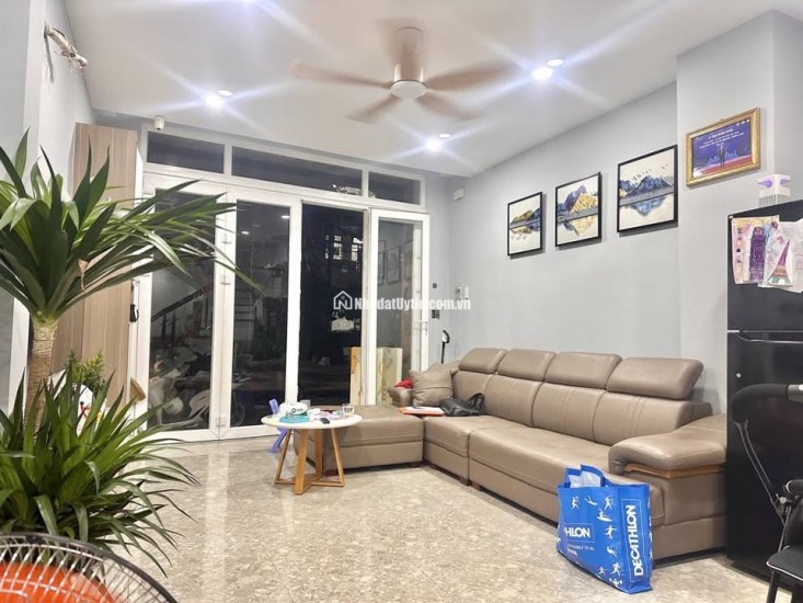 BÁN NHÀ HẺM Ô TÔ – P. HIỆP BÌNH PHƯỚC – 4*20M – CHỈ NHỈNH 6 TỶ